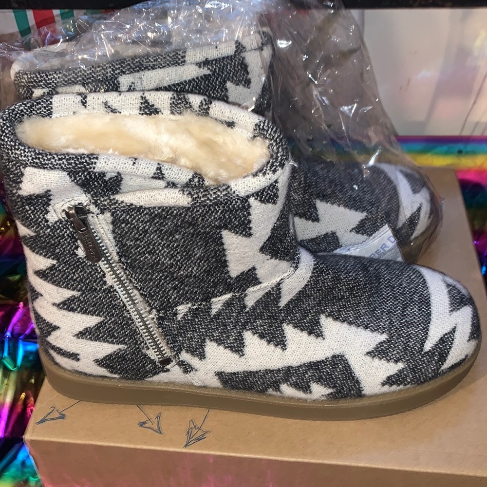 Indigo Rd. Ashley Women's Boots